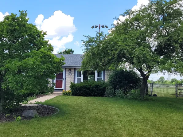 19936 S Spruce Dr, Frankfort, IL 60423