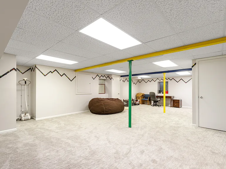 155 Chapel Oaks Dr — Photo 29