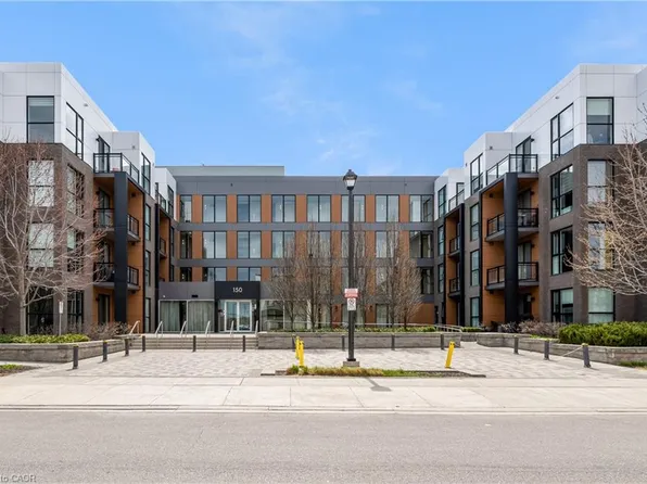 150 Sabina Dr #301, Oakville, ON L6H 0W3