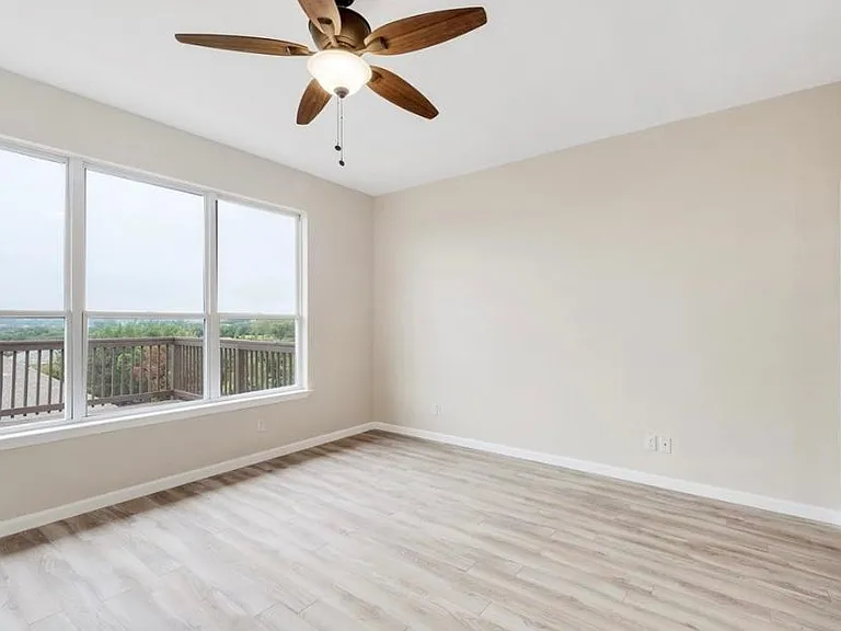 340 Southwind Rd — Photo 13