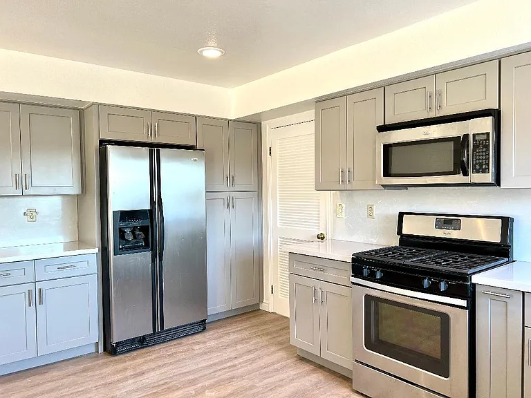 5511 Adelina Ct — Photo 8