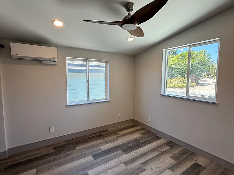 801 Vale View Dr #B — Photo 22