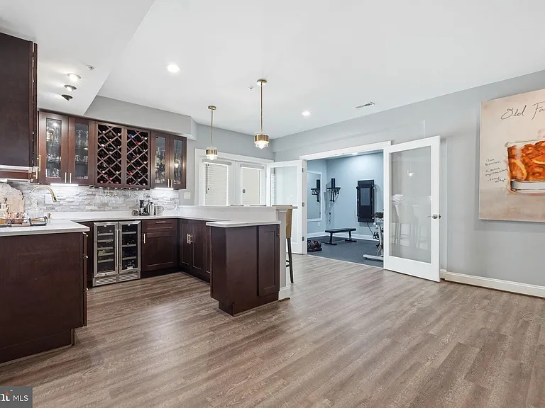 9123 Old Georgetown Rd — Photo 33