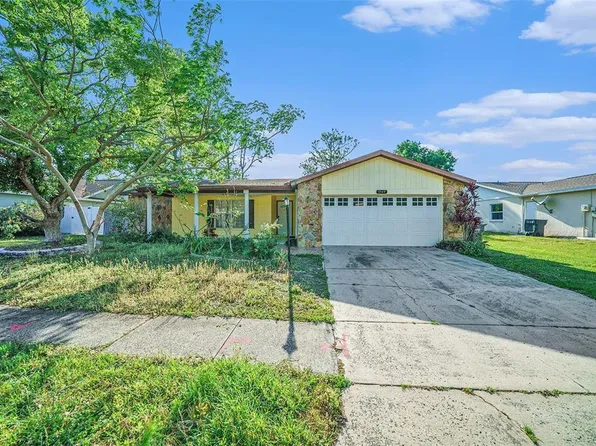 1349 Foxboro Dr, Brandon, FL 33511