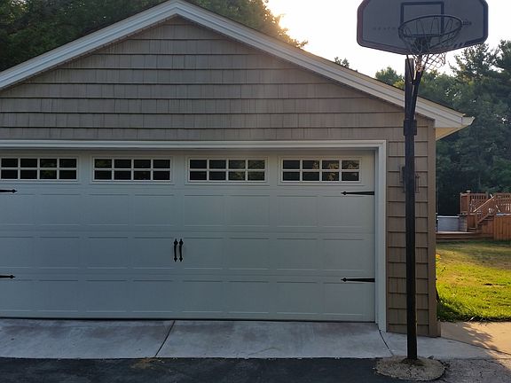 2.5 car garage