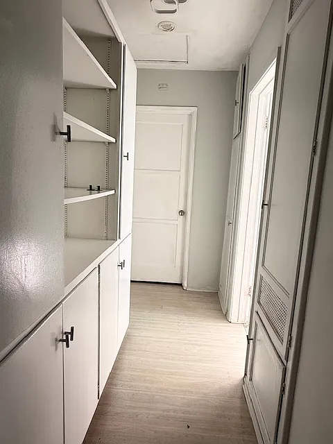 3 bed, 1600 sqft, $3,500 — Photo 4