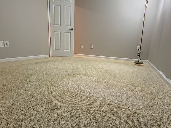 5th image of 4400 Torrence Pl
