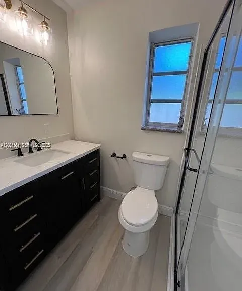 2500 SW 58th Ave — Photo 12
