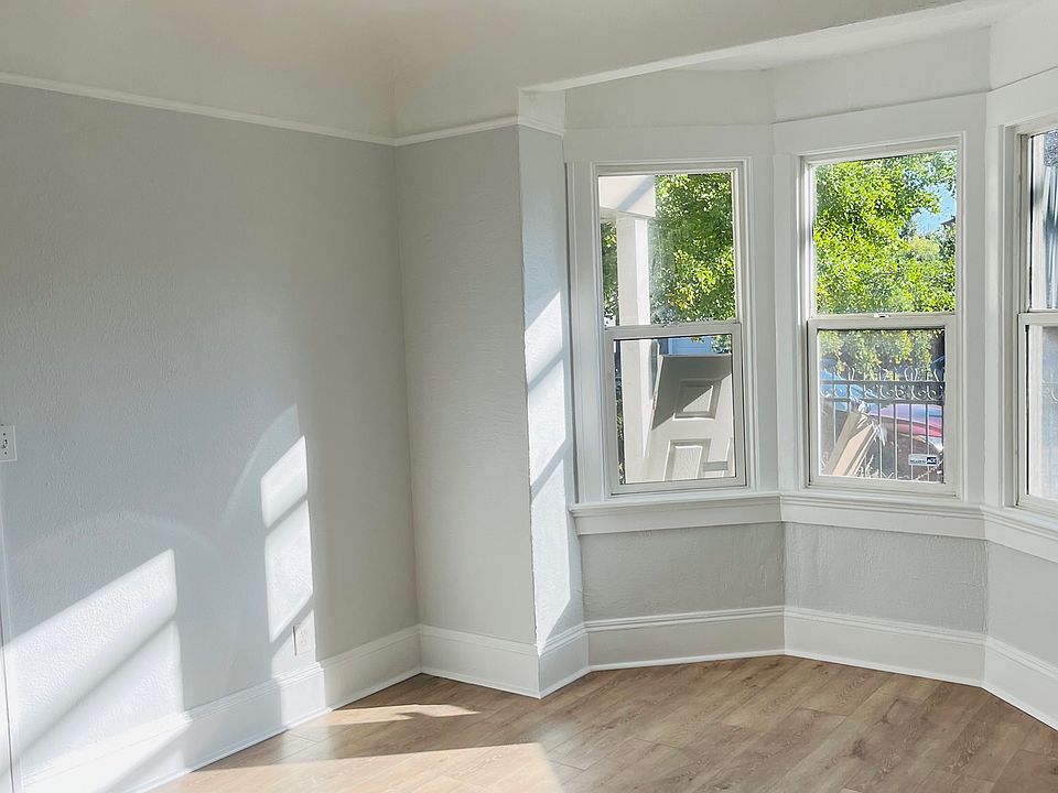 Front Bedroom