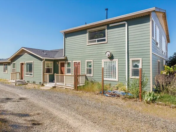1245 W Moffett Creek Rd, Fort Jones, CA 96032