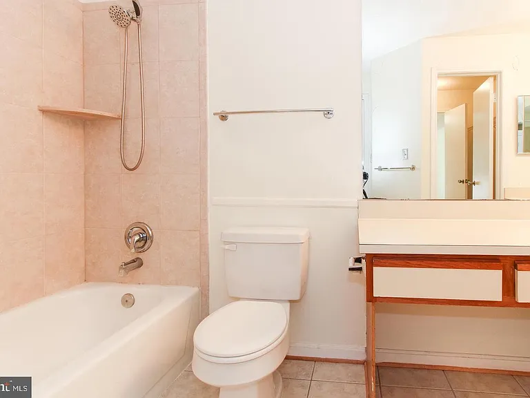 3916 Penderview Dr #436 — Photo 5
