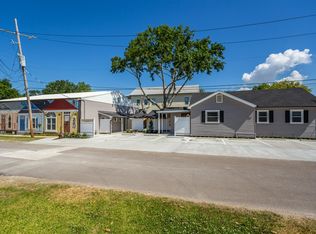 428 Courthouse St #C, Port Allen, LA 70767