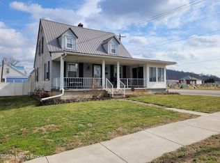 315 9th St, Carrollton, KY 41008