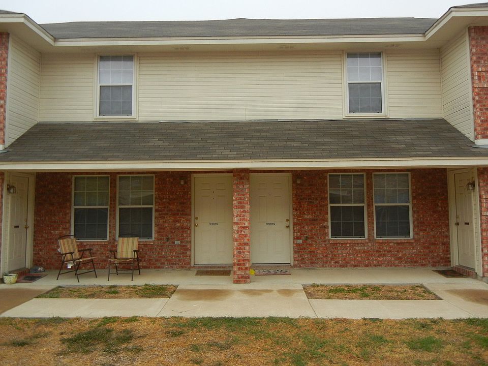 1st image of 1608 Inca Dr APT C