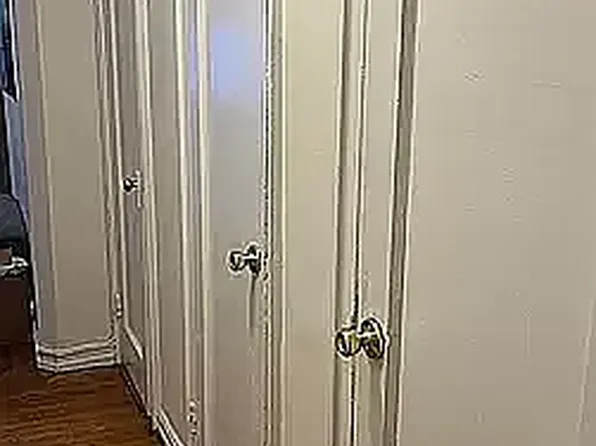 160 East Third Street image 3 of 21