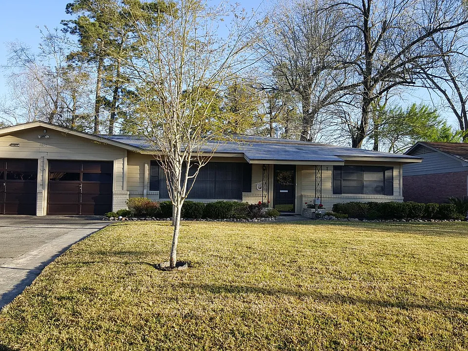 4690 Corkwood Ln