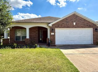 10022 Driftwood Park Dr, Houston, TX 77095