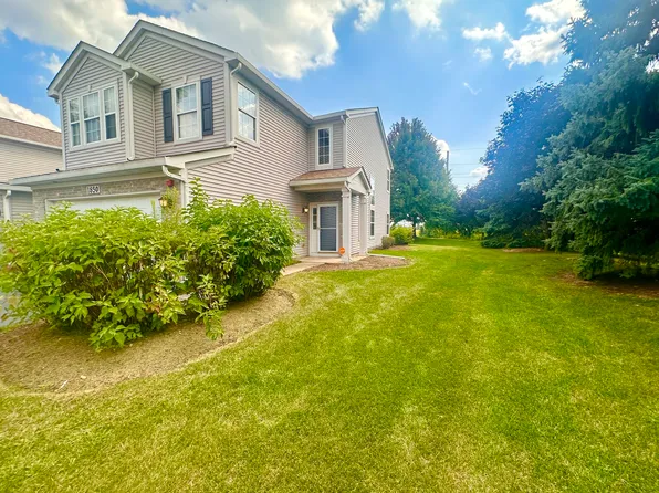 1850 Candlelight Cir, Montgomery, IL 60538