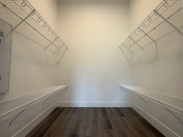 251 Sladen St #307 — Photo 7
