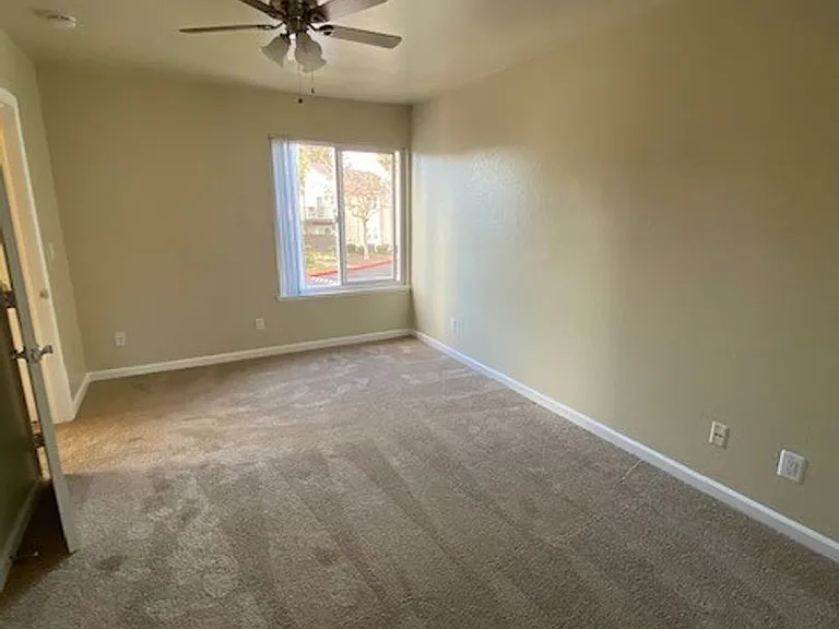 Carmel Woods Apartments — Photo 75