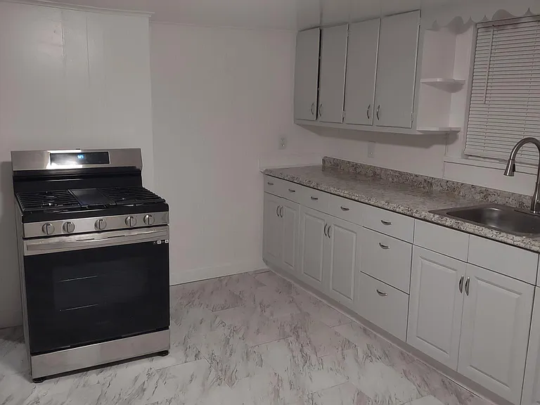 165 North St #1 — Photo 24