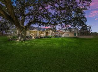 2809 County Road 2058, Hull, TX 77564
