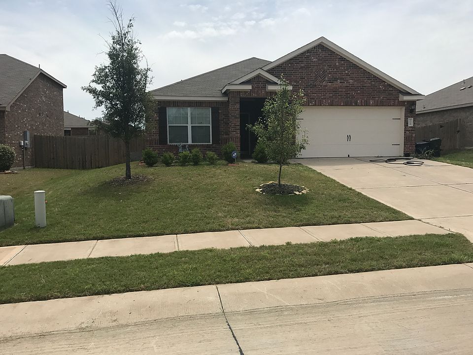 1st image of 114 Eider Dr