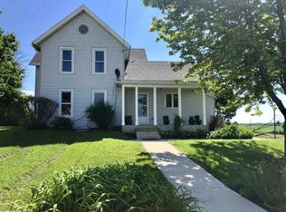 4986 N Mount Vernon Rd, Forreston, IL 61030