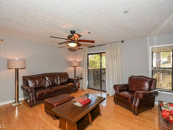 5th image of 1601 Cumberland Ct SE #1601