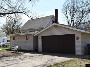 502 Central Ave S, Mapleton, MN 56065