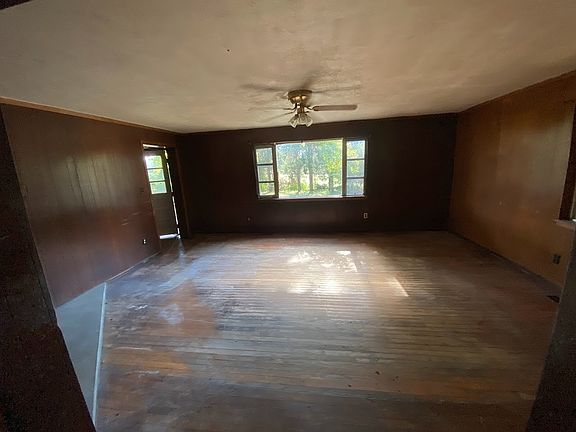Additional Living Room