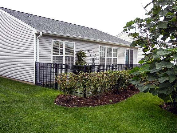 2nd image of 13475 Honeysuckle Dr