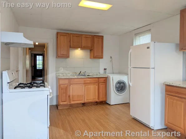 104 Conwell Ave, Somerville, MA
