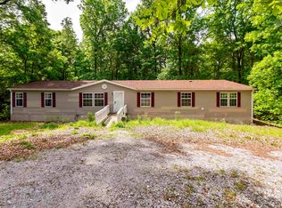 2947 Dillinger Rd, Carbondale, IL 62901