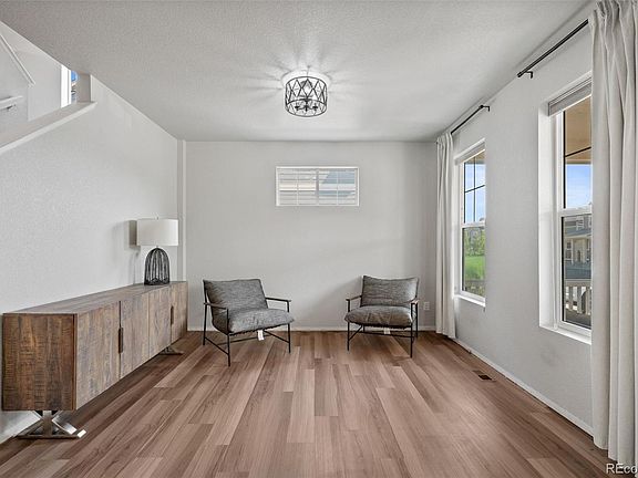 5th image of 12229 Oneida Street