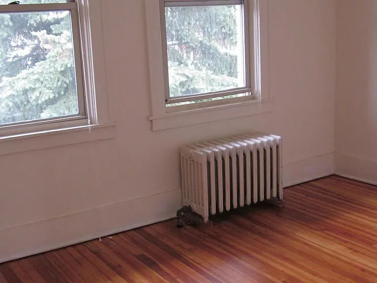 one of 4 bedrooms