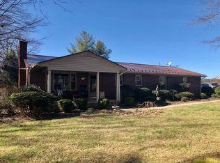 3315 Blue Ridge Dr, Gretna, VA 24557