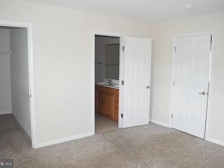 226 Bardel Dr #226 — Photo 17