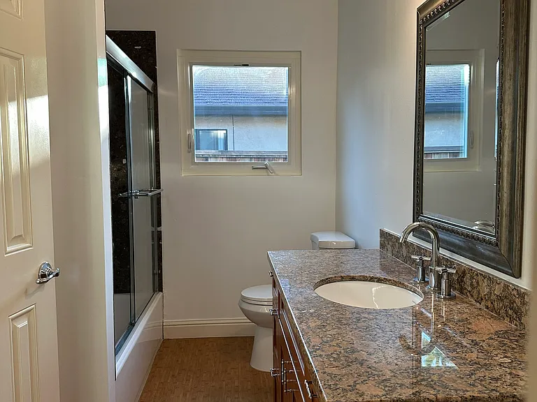 109 Sleeper Ave — Photo 7