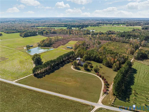 12600 Horseshoe Loop, Amelia Court House, VA 23002