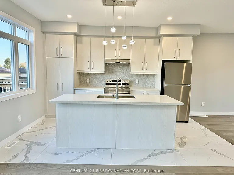 349 Southdale Rd E #26 — Photo 8