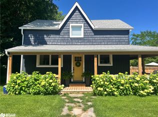 4539 Penetanguishene Rd, Springwater, ON L0L1V0