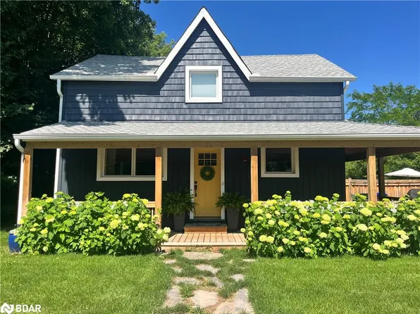 4539 Penetanguishene Rd, Springwater, ON L0L 1V0