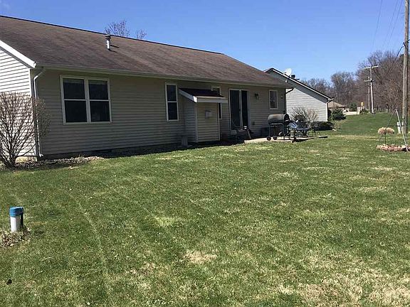 2nd image of 53804 Westmoreland Ct