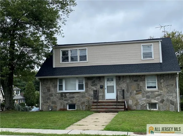 1261 Highland Ave, Union, NJ 07083