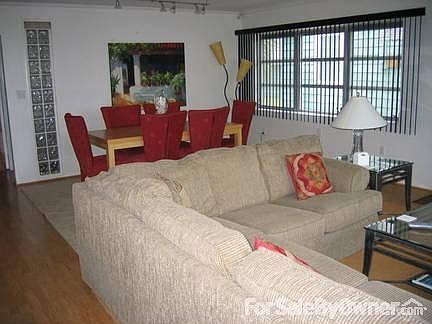 3rd image of 226 Garfield Dr