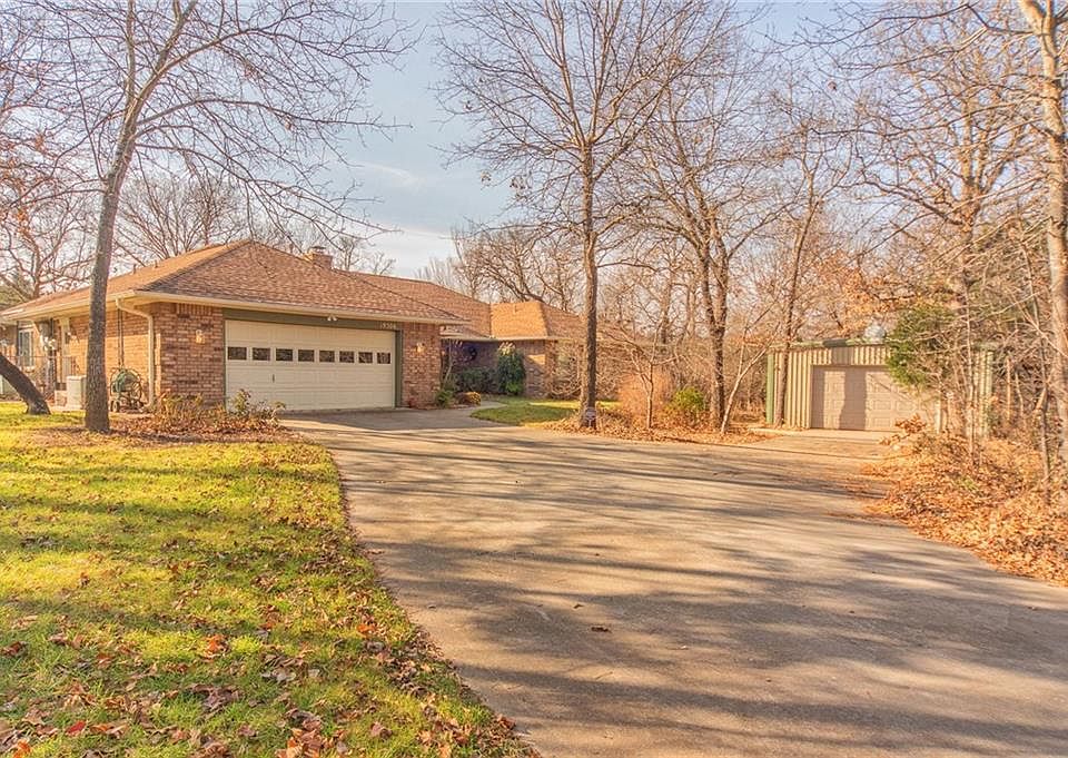 1st image of 19306 Cardinal Creek Dr N