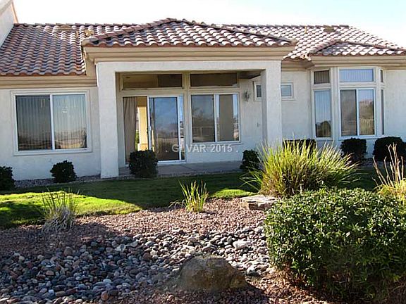 3rd image of 2704 Herons Creek Dr