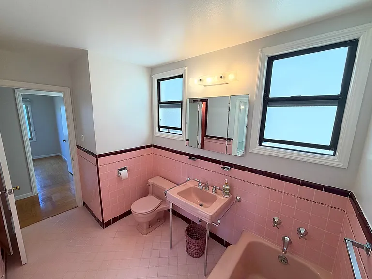 955 Lawton St — Photo 21