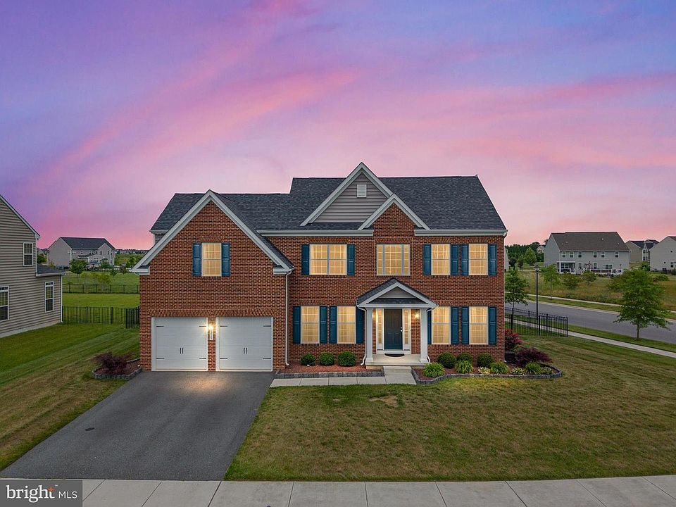 1st image of 315 Creighton Dr